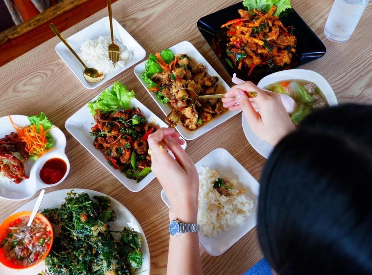 Srihome ยายศรีโฮมแอนแคมป์ปิ้ง Ban Don Tum Extérieur photo