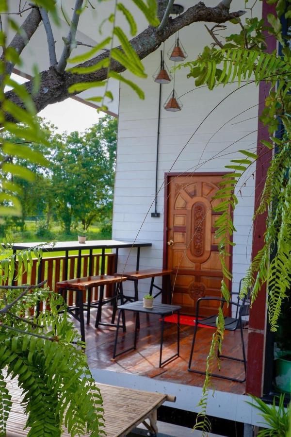 Srihome ยายศรีโฮมแอนแคมป์ปิ้ง Ban Don Tum Extérieur photo